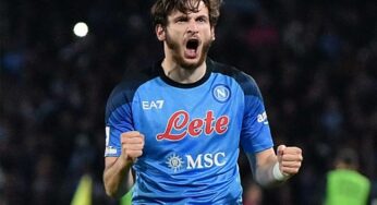 Il Napoli riparte da Kvaratskhelia: lo sguardo infuocato che fa impazzire i tifosi