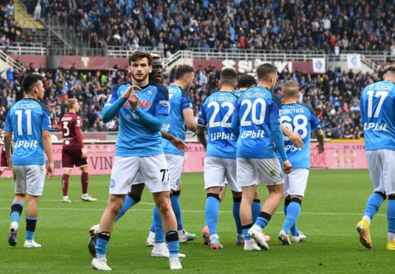 L'"Effetto Napoli" rivoluziona il calcio italiano: le squadre si concentrano anche sulle Coppe europee