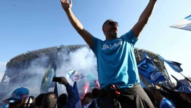 Scudetto Napoli: Festa al Maradona e in città tra canti e balli