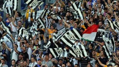 Tensione e cori contro Adani: l'ex Inter insultato in Juventus-Siviglia