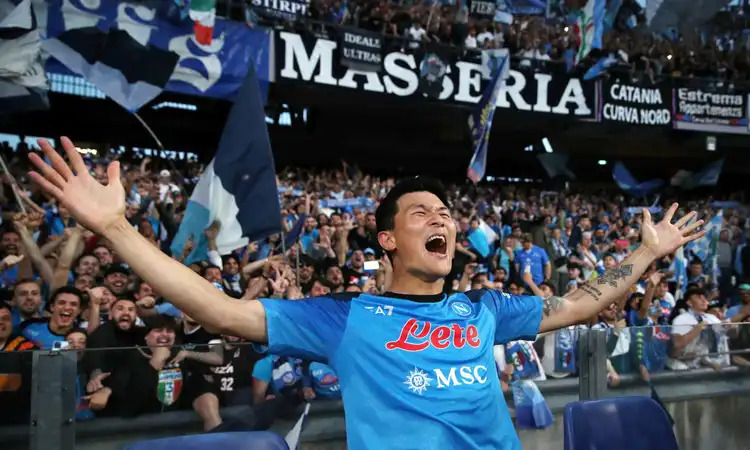 Napoli fa il botto: la cessione di Kim al Bayern Monaco porta una plusvalenza record