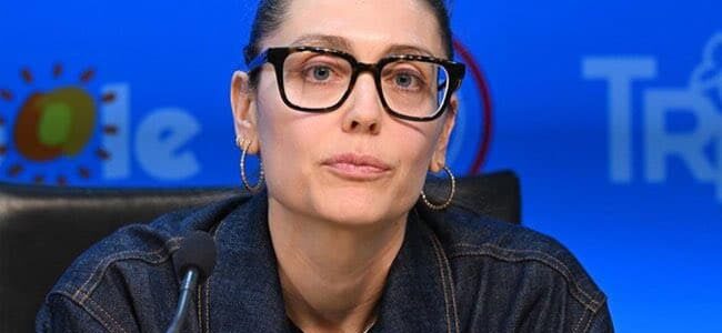 Valentina De Laurentiis distrugge 4 tifoserie italiane in 30 secondi