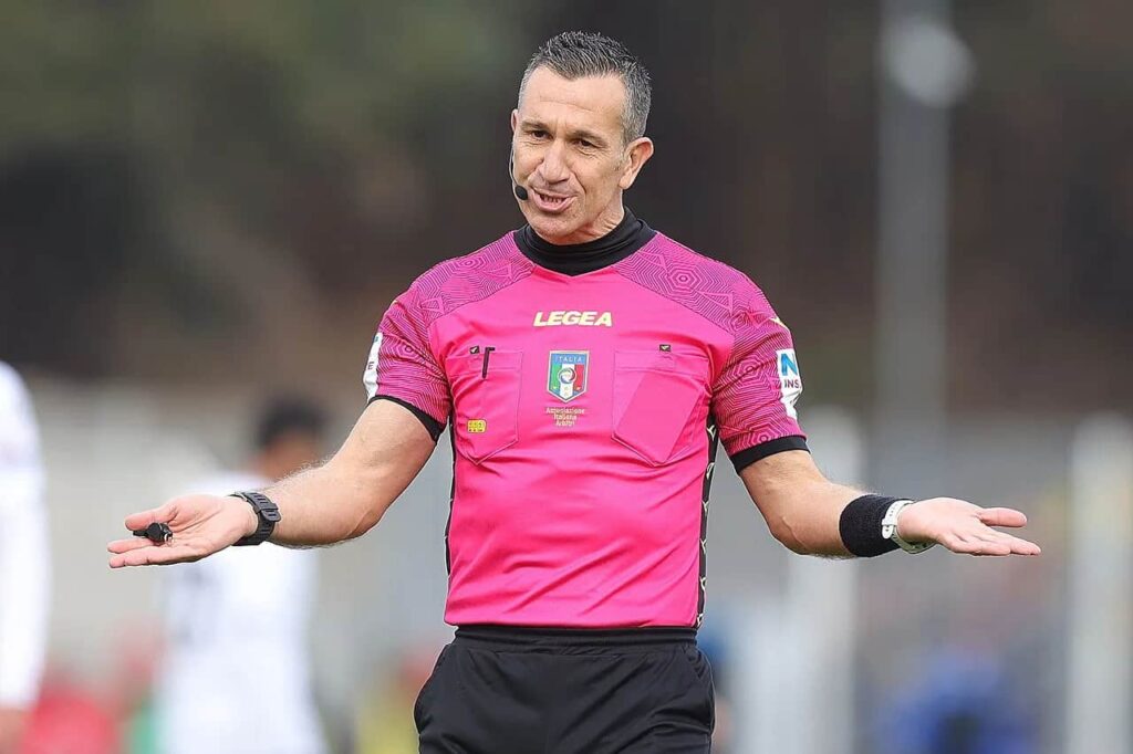 Serie A: cade il vincolo territoriale per gli arbitri