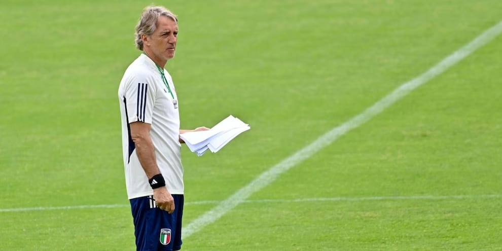 Bucchioni: "Dimissioni Mancini, c'è lo zampino di Gravina e Juve. Retroscena su Bonucci"