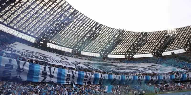 Tutta Italia si sta mobilitando per Napoli Real Madrid: pronte spettacolari coreografie a fare da cornice
