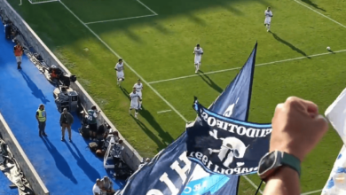 Vittoria Napoli a Lecce, tifosi esultano con un coro emozionante: "Azzurri come il mare" - VIDEO