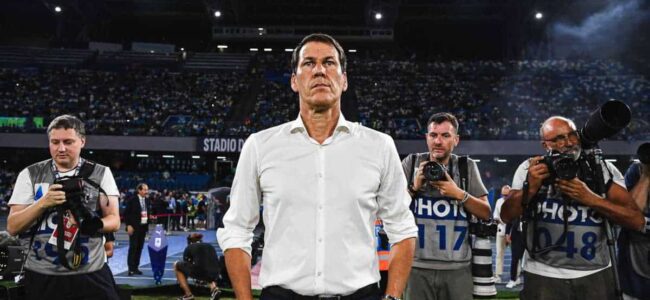 Napoli, Garcia prepara il 4-3-2-1, il tecnico vara il tridente dei sogni