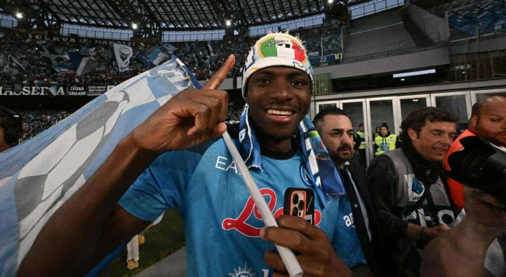 La cavalcata trionfale del Napoli nella stagione 2022-2023: un viaggio tra cronache, aneddoti e interviste 13 puntata