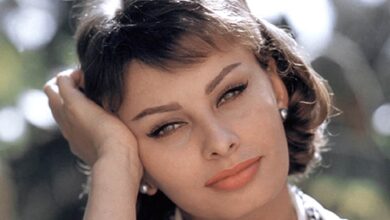Sophia Loren: L'Emblema della Napoletanità nel Mondo Celebra il Suo Compleanno
