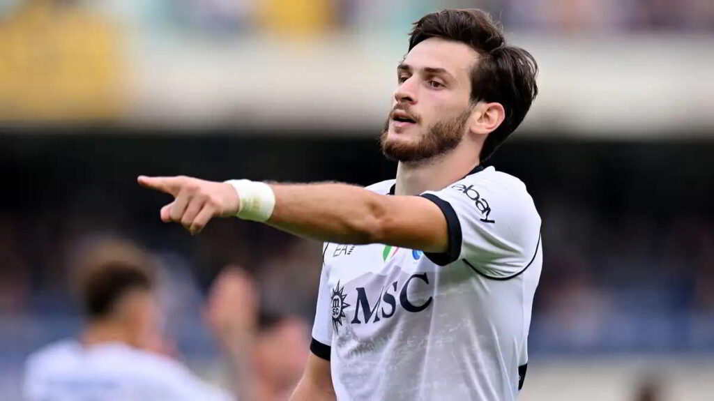 Kvaratskhelia, calo evidente: cosa sta succedendo al georgiano?