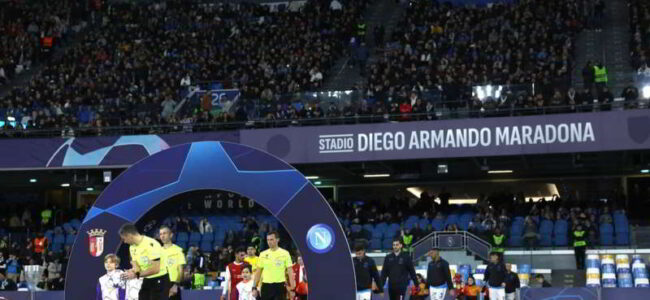 Barcellona, gaffe sui social sullo stadio del Napoli