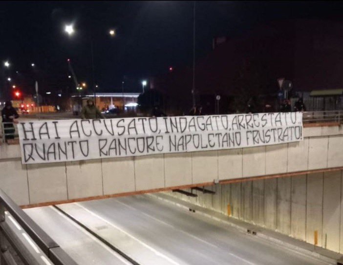 Juventus-Napoli, striscione shock dei tifosi bianconeri