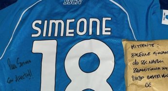Simenone regala la sua maglia ad un tifoso malato: “Il tuo coraggio vale più dei miei gol”