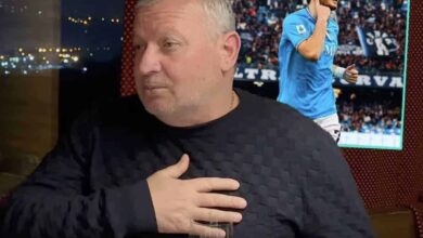 Kvaratskhelia, il padre: "Credo resterà al Napoli, ho un messaggio per i tifosi" - VIDEO