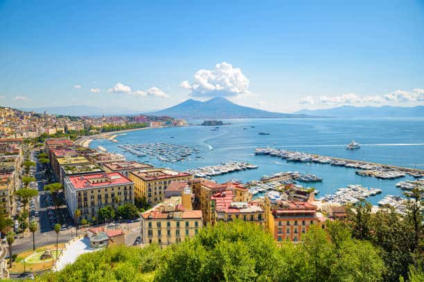 Napoli e i Casinò nel cuore e nel mondo: tradizione, obiettivi e gioco