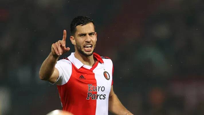Hancko Napoli si inserisce il Milan, il Feyenoord alza il prezzo