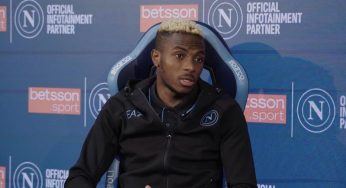 Osimhen esalta i tifosi del Napoli: “Sono fuori dal mondo, capisco perché chi va via piange”