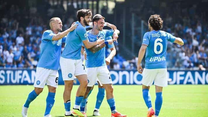 Il Napoli deve chiudere almeno ottavo: Rischia di complicare la prossima stagione