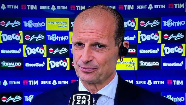 Napoli, comunicato durissimo contro Allegri dopo la semifinale di Supercoppa
