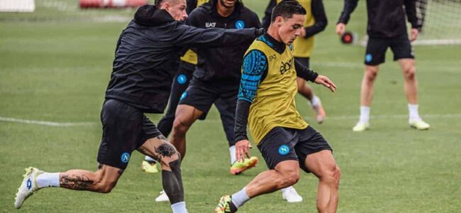 Napoli, recuperato Gollini ma ancora out Kvaratskhelia: le condizioni degli infortunati