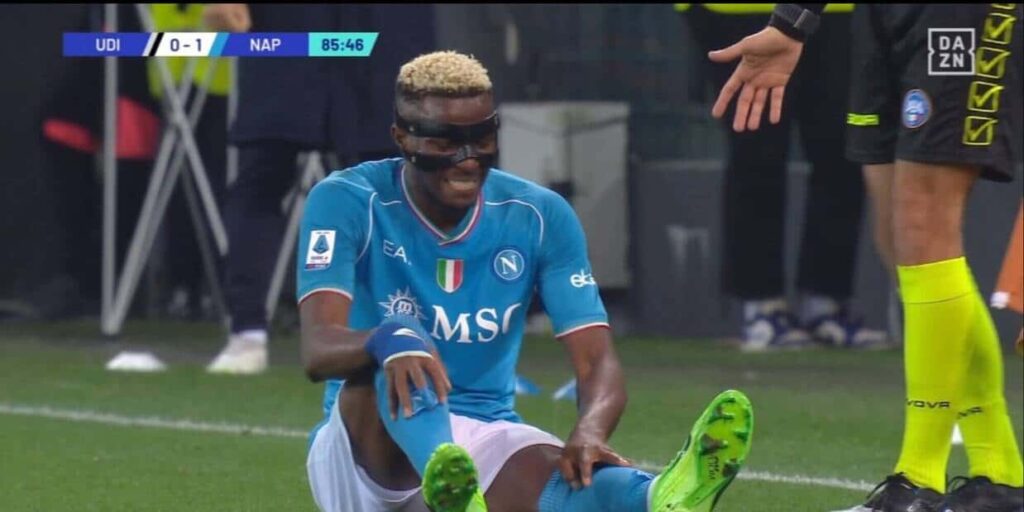 Infortunio per Osimhen nel finale di Udinese-Napoli: Le condizioni del bomber azzurro