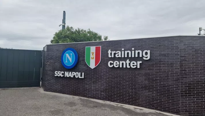 Nuovo centro sportivo Napoli: 10 campi e apertura nel 2025