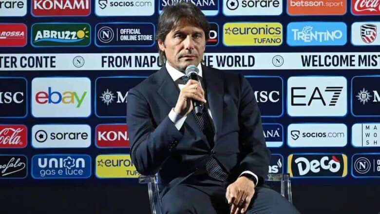 Conte applaude la società: "Mercato giusto, mercato da Napoli