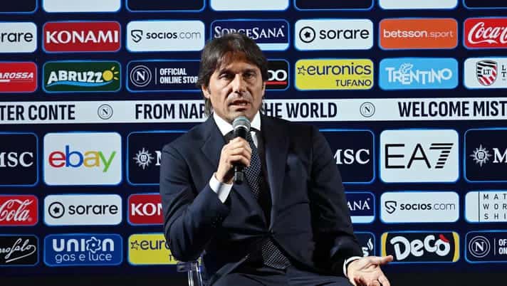 Conte, nuove regole per lo spogliatoio del Napoli