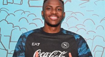 Osimhen verso Castel di Sangro… con il sorriso! Il nigeriano è sereno e motivato