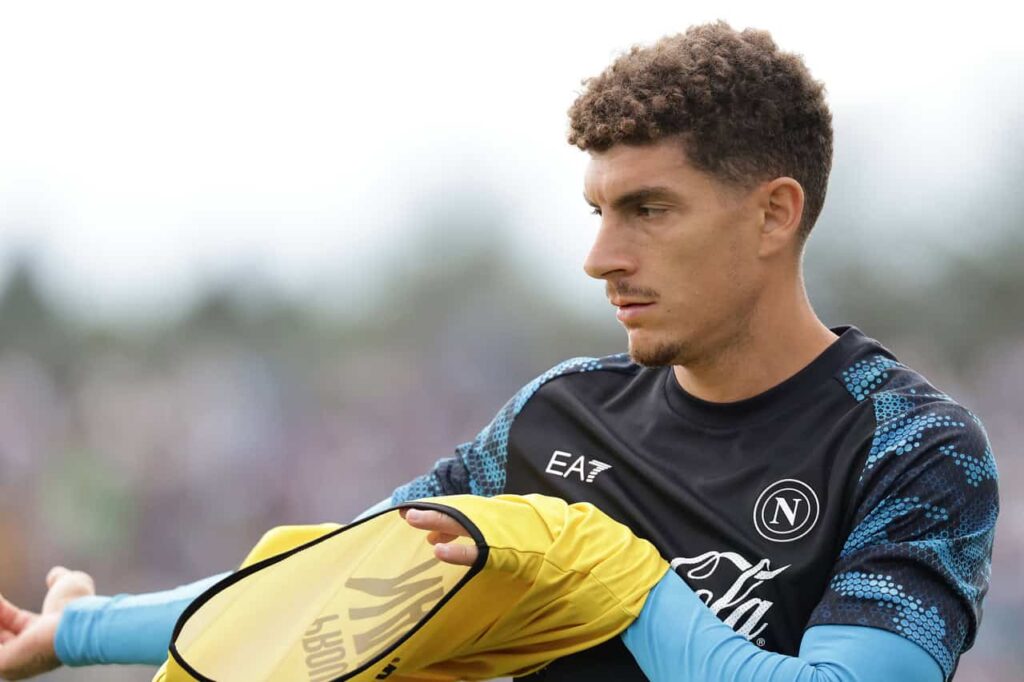 Napoli, Di Lorenzo suona la carica sui social