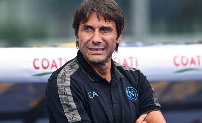 Conte rivoluziona il Napoli: prove di cambio modulo. La nuova strategia