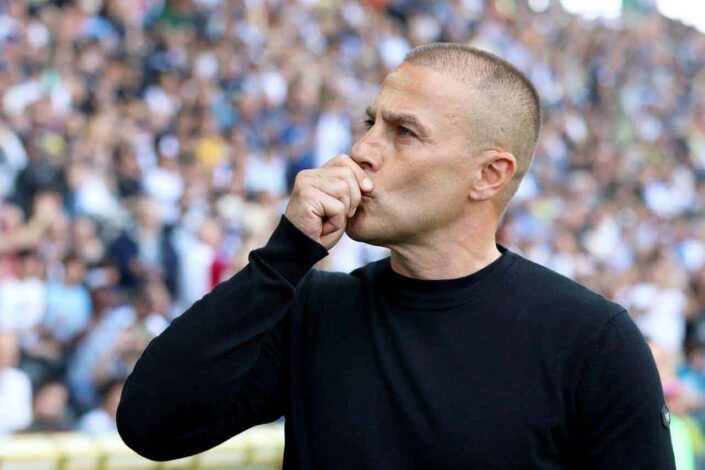 Cannavaro: "Conte, vinci a Napoli e sarai immortale"