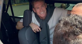 McTominay accolto con entusiasmo a Napoli: lo scozzese pranzerà con Conte e si dirigerà a Castel Volturno per il primo allenamento