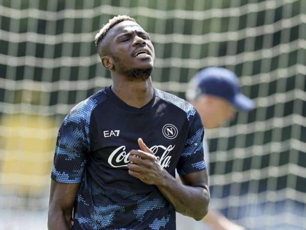 Chelsea vuole Osimhen in prestito, ma lui rifiuta: le ultime sul mercato Napoli