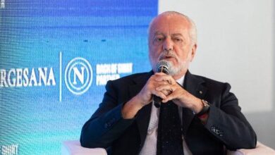 Napoli, Kvaratskhelia come Cavani? La frase di De Laurentiis preoccupa i tifosi