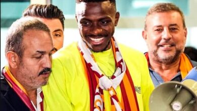 Osimhen al Galatasaray: DS Ergun: "Ottimo affare, valuteremo se farlo restare"