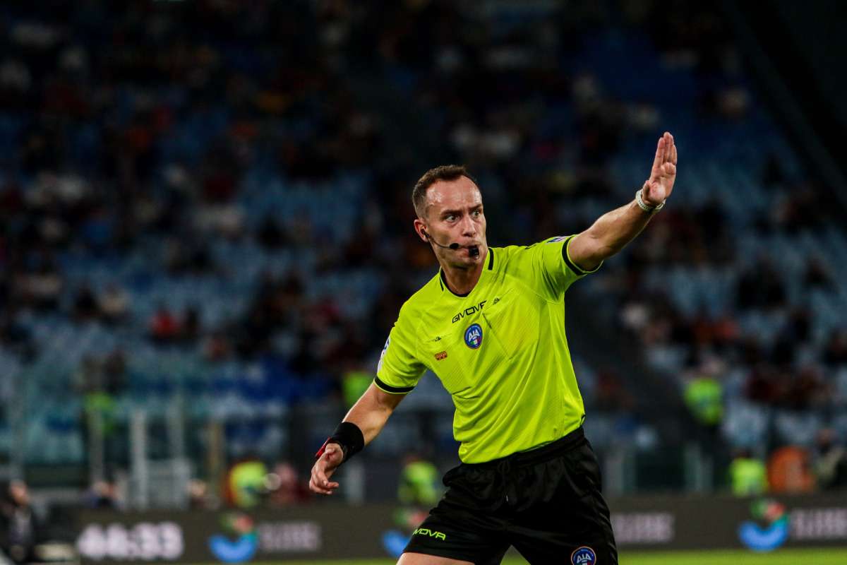 Scandalo arbitri: cinque rigori negati al NapoliScandalo arbitri: cinque rigori negati al NapoliScandalo arbitri: cinque rigori negati al Napoli