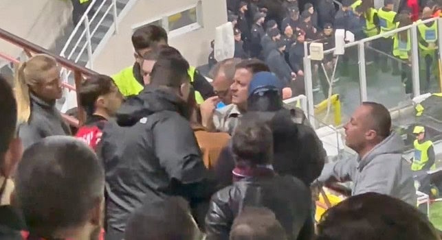 Scontri a San Siro, tifosi del Napoli allontanati dalla Tribuna durante il match col Milan