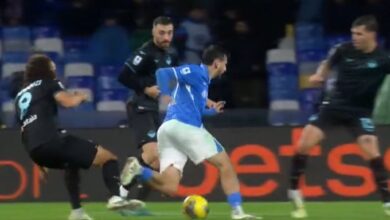 Furia Napoli contro l'arbitro: "Due rigori netti negati". Cosa è successo con Colombo