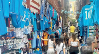 Repubblica: “Napoli, scudetto e mercato del falso: boom di gadget contraffatti in vista della festa”