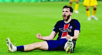 Kvaratskhelia, il poker col PSG ma lo scudetto è anche suo: «Napoli lo porterò sempre con me»