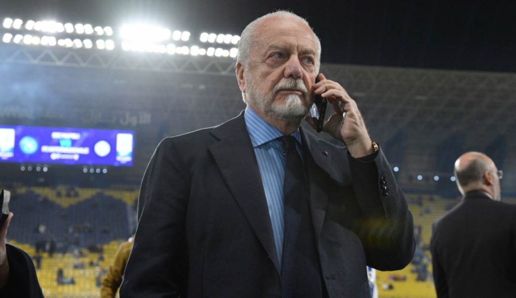 Accordo trovato in ritardo: è saltata una cessione del Napoli | ADL si tiene un peso sullo stomaco
