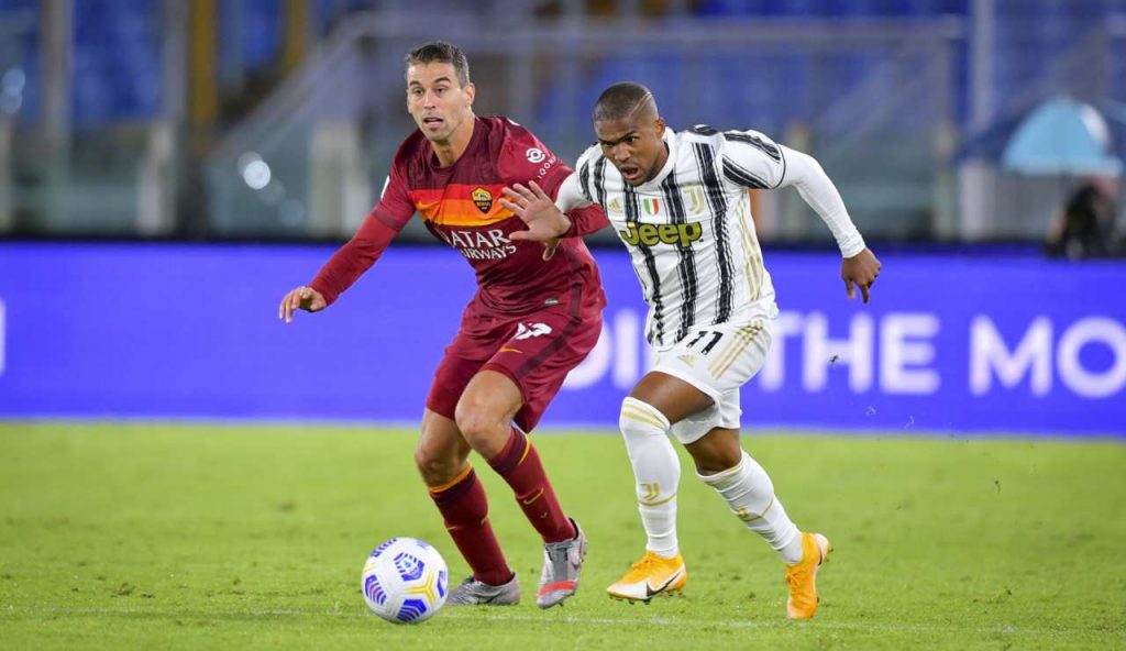 Douglas Costa rescinde, De Laurentiis gli offre un contratto | Torna in Italia dopo aver risolto le controversie in patria