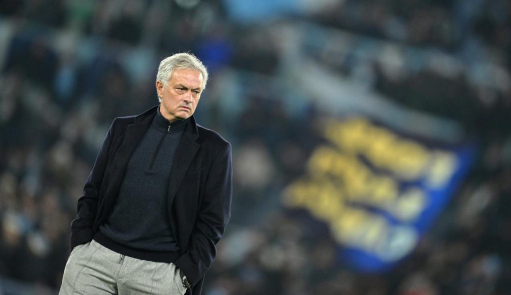 Mourinho, altro che Inter: clamoroso ritorno in panchina | Ha già firmato un triennale