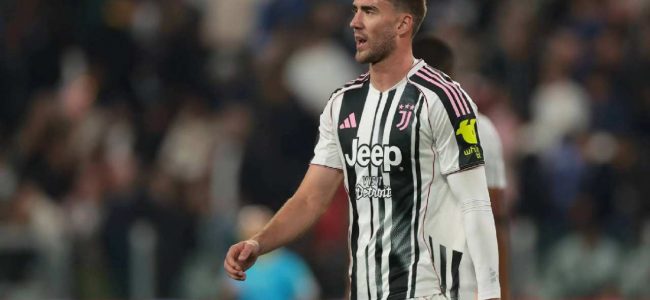 Vlahovic-Chiamarsi Bomber-Napolipiu.com