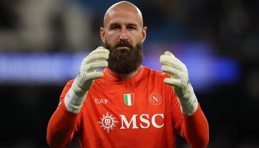 vanja-milinkovic-savic-con-la-maglia-del-napoli-ansa (3)
