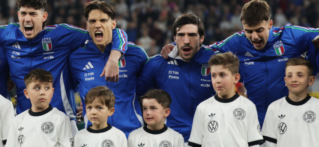 Italy-Germany-anthem-singing.jpg