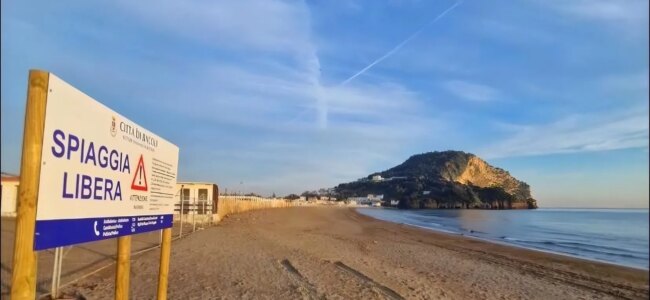 bacoli-spiaggia-liberata.jpeg