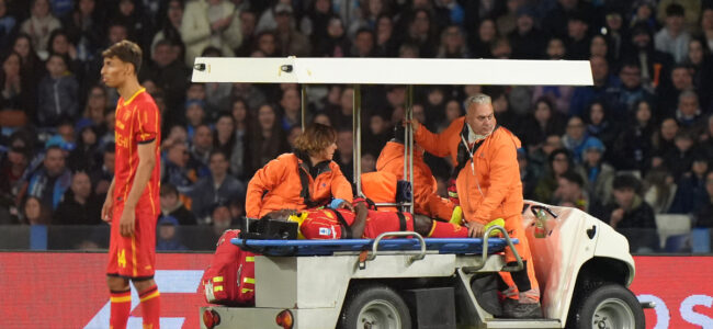Lameck-Banda-stretcher.jpg