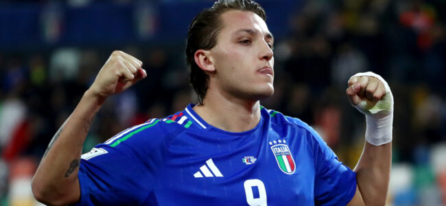 Mateo-Retegui-Italy-Israel-celebrate.jpg